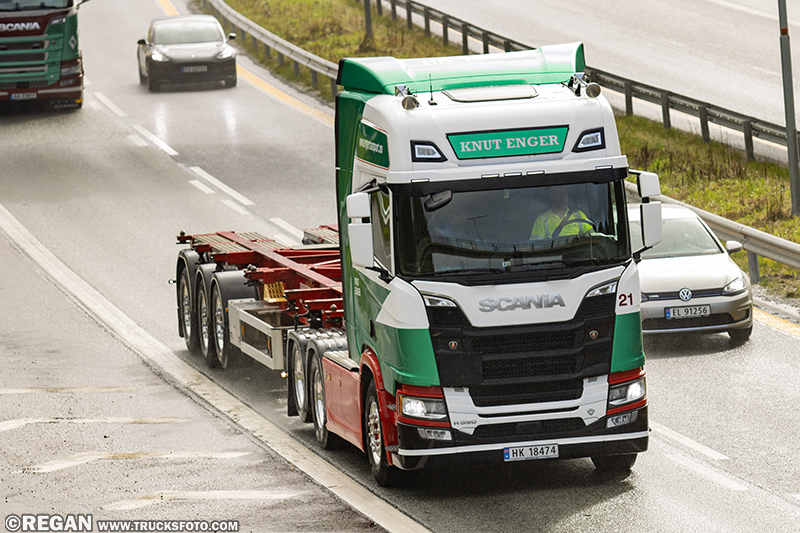 Scania R590- Knut Enger.jpg