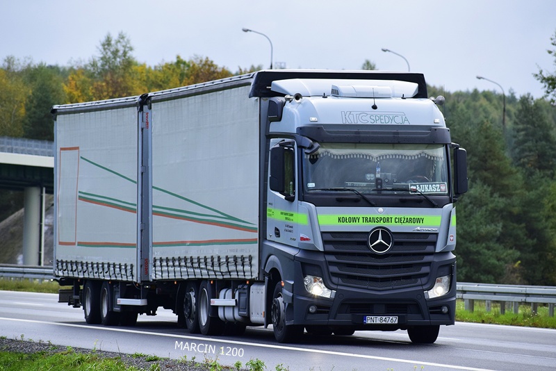 _DSC00011 (2282) KTC SPEDYCJA-crop-ACTROS MP4.JPG