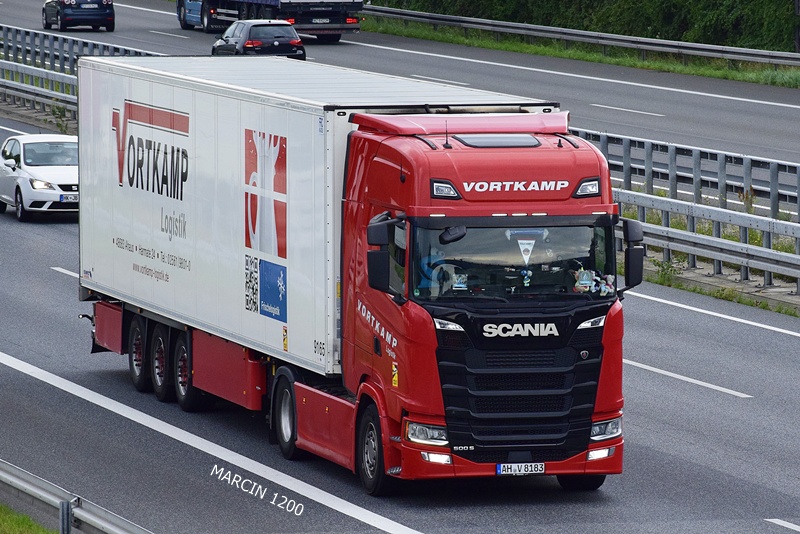 _DSC7838 VORTKAMP-crop-SCANIA S500 NG.JPG