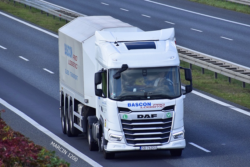 _DSC2299 Bascon Pro Logistic-crop-DAF XF.JPG