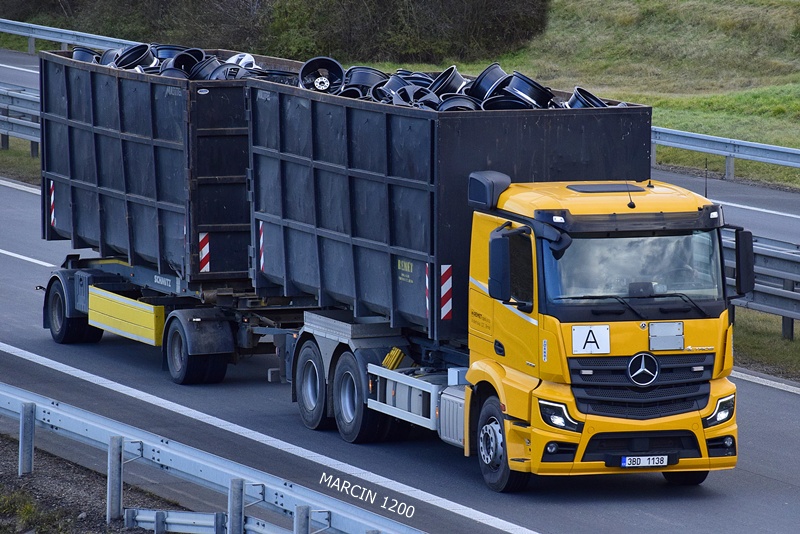 _DSC0275 REMET-crop-ACTROS MP5.JPG