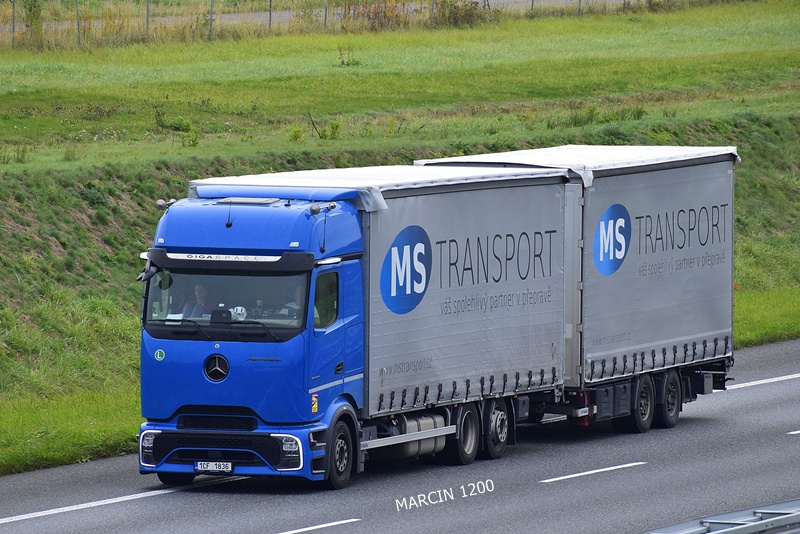 _DSC2919 MSTRANSPORT-crop-ActrosL ProCabin.JPG