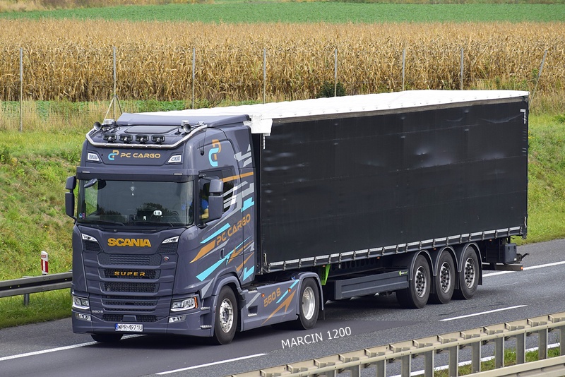 _DSC2770 PS CARGO-crop-SCANIA S 560 SUPER.JPG
