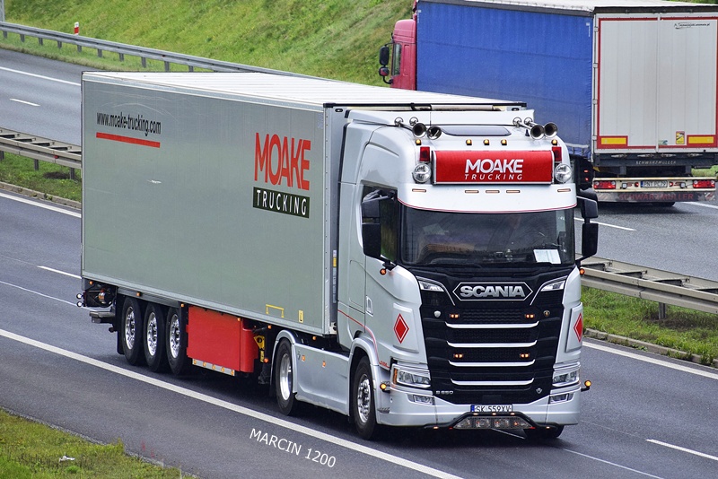 _DSC2949 Moake-crop-SCANIA S650 V8.JPG