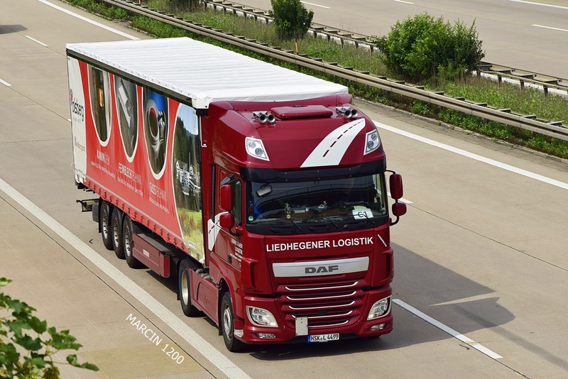 _DSC0112 LIEDHEGENER LOGISTIK-crop-DAF XF 106.JPG