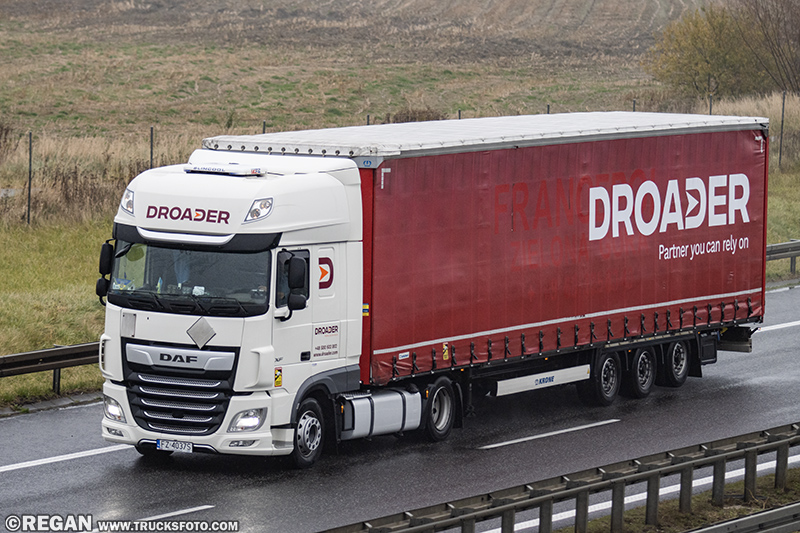 DAF XF - Droader.jpg