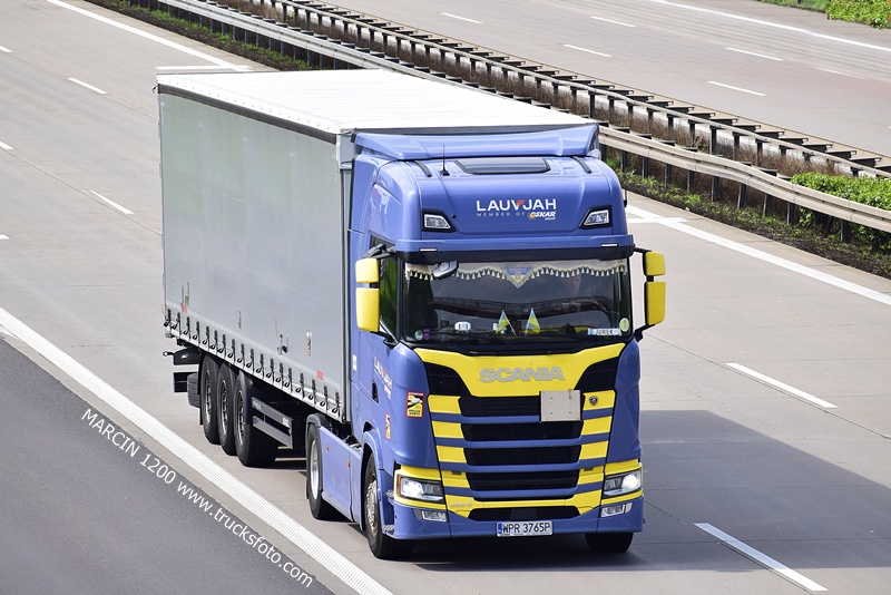 _DSC4932 LAUVJAH OSKAR-crop-SCANIA S.JPG