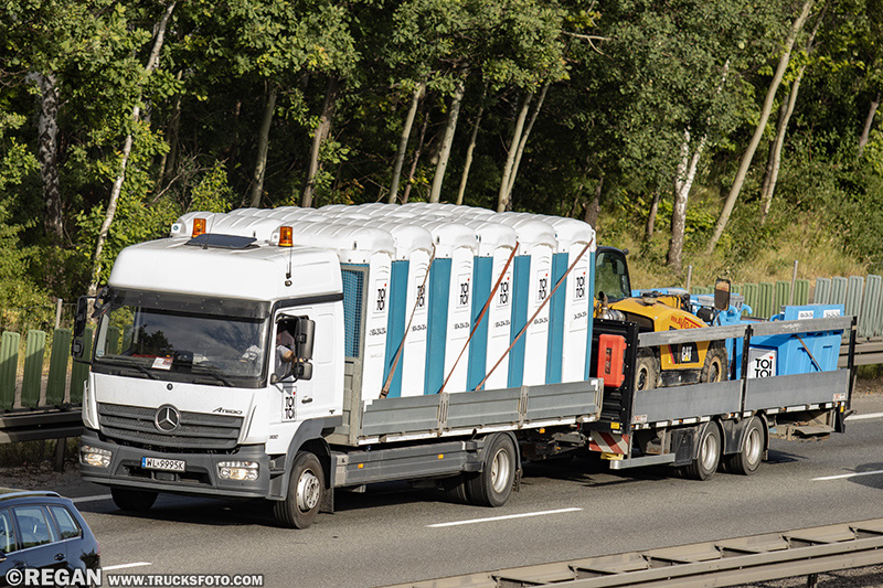 Mercedes-Benz Atego ToiToi.jpg