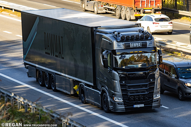 Scania 770S V8 - Dawmat.jpg