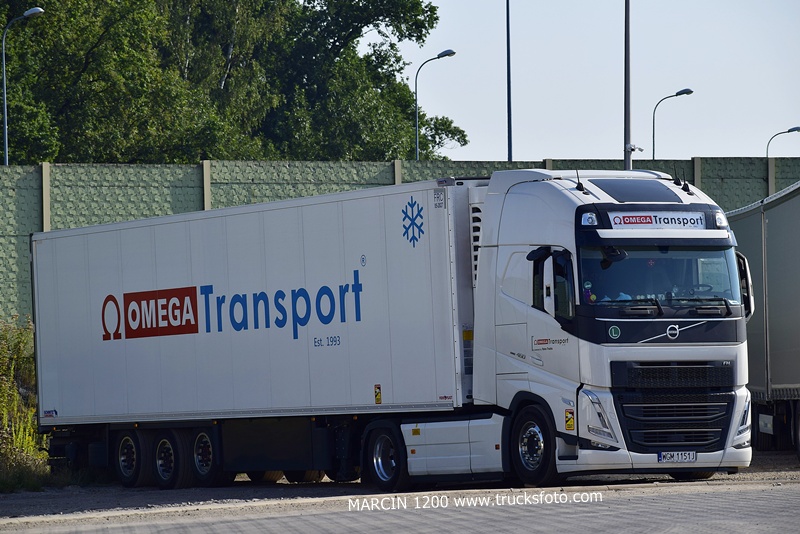 _DSC6078 OMEGA TRANSPORT-crop-VOLVO FH5.JPG