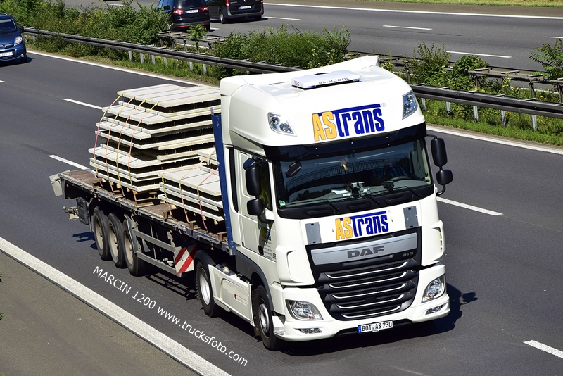 _DSC4610 ASTRANS-crop-DAF XF 106.JPG