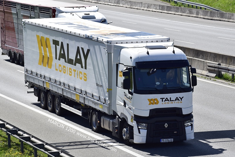 TALAY (3)-crop-RENAULT RANGE-T EVO.JPG