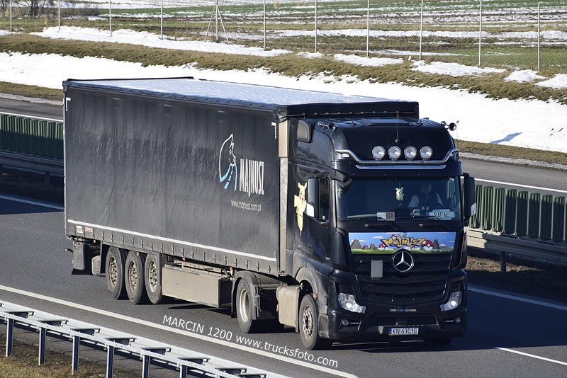 MAJNUSZ-crop-ACTROS MP4.JPG