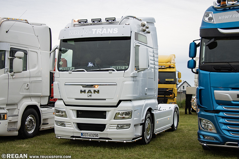 MAN TGX - Wron-Trans.jpg