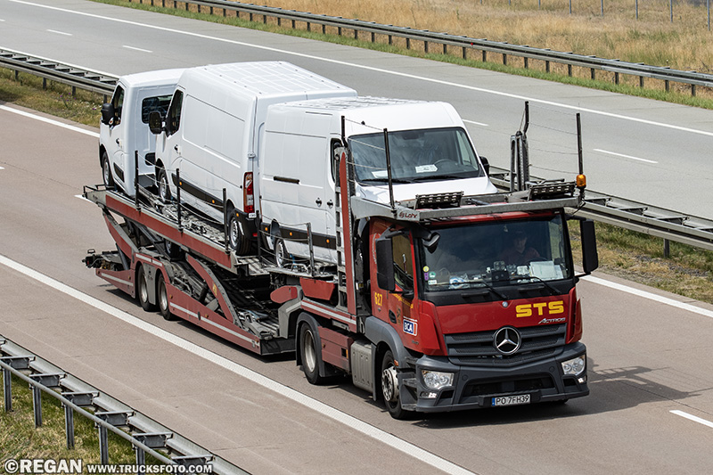 Mercedes-Benz Actros - STS 627.jpg