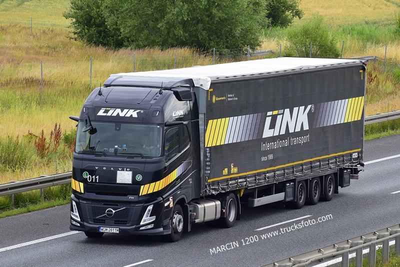 LINK (4)-crop-VOLVO FH AERO.JPG