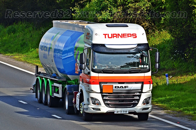 DSC_9134 TURNERS.JPG