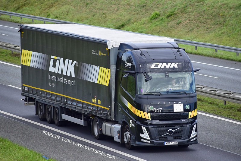 _DSC2156 LINK-crop-VOLVO FH AERO.JPG