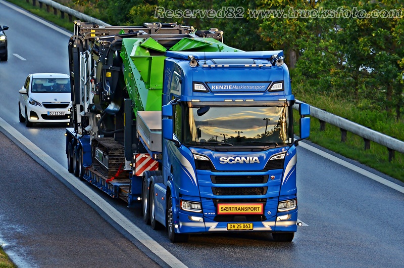 DSC_5603 KENZIE MASKINTRANSPORT 1.JPG