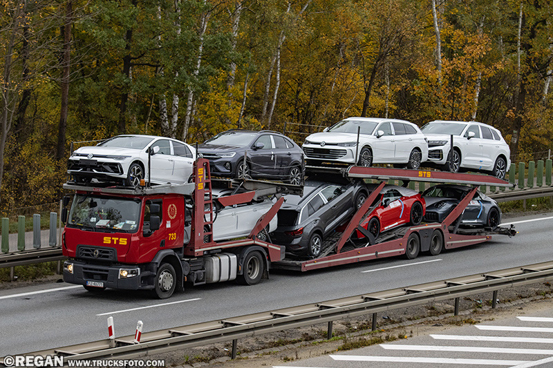 Renault Range D - STS 733.jpg