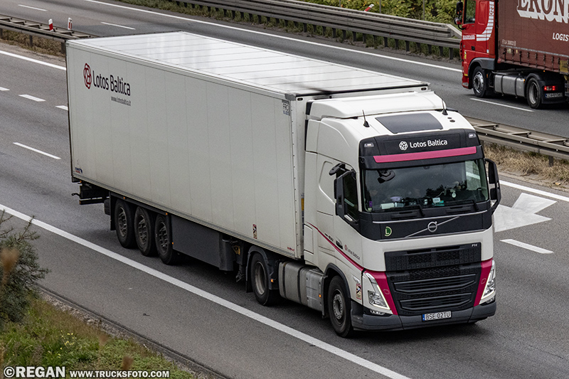 Volvo FH5 - Lotos Baltica.jpg
