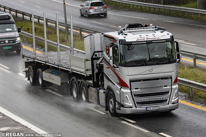 Volvo FH - Linneruds.jpg