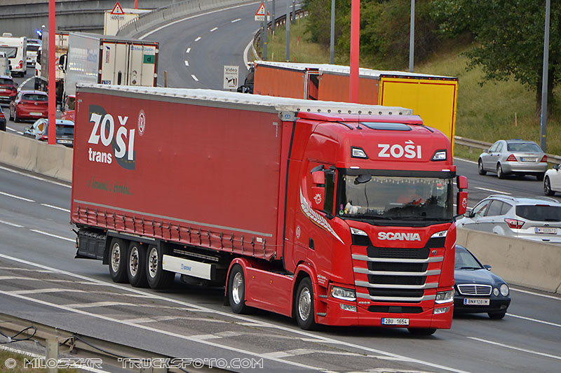 Scania 450S_Zosi Trans_1819.JPG