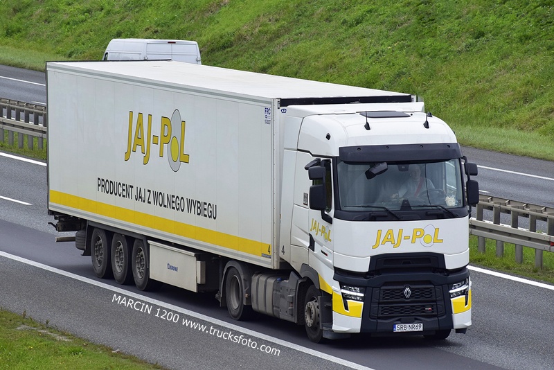 _DSC3250 JAJ-POL-crop-RENAULT RANGE-T EVO.JPG