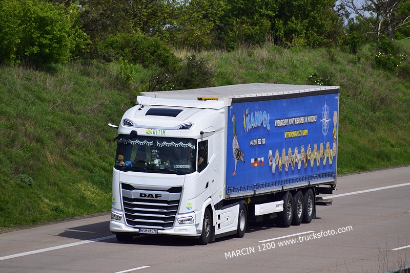 _DSC1945 JULTIM-crop-DAF XG.JPG