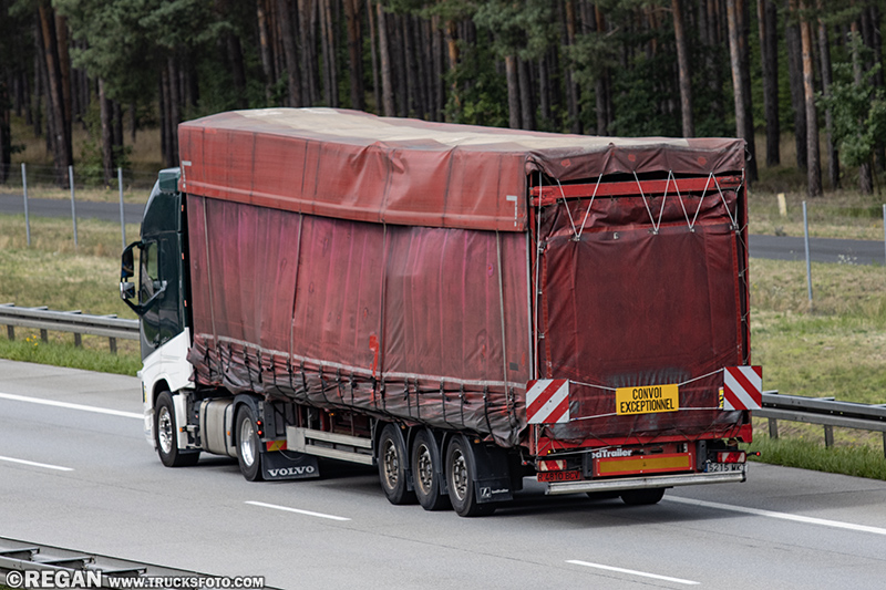 Volvo FH4 Convoi.jpg
