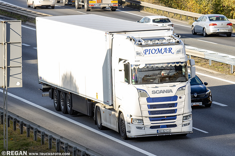 Scania 500S - Piomar.jpg
