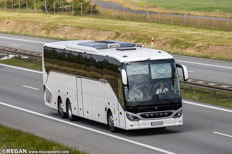 Setra S519 HD.jpg