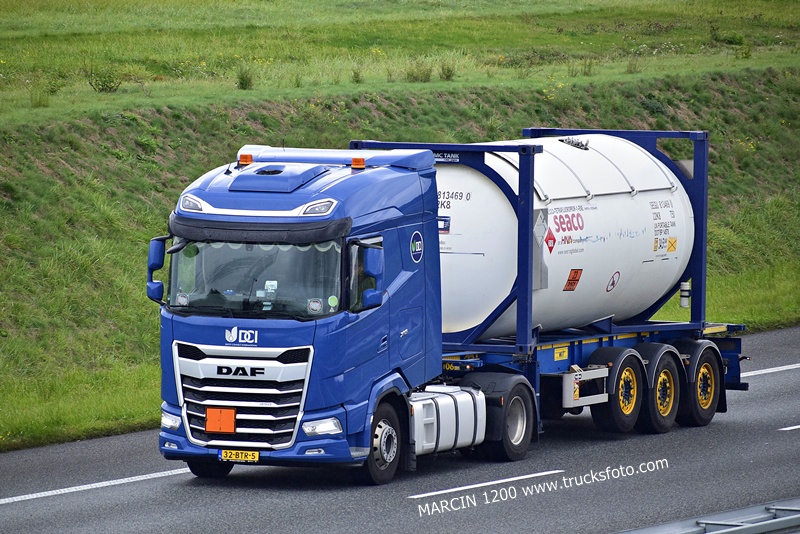 _DSC3101 DCI-crop-DAF XG.JPG