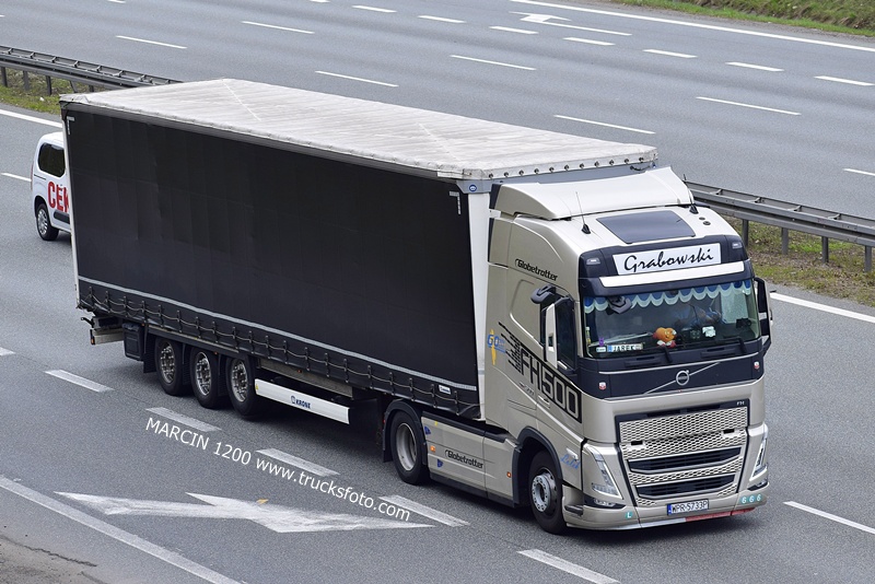 _DSC00011 (420) GRABOWSKI-crop-VOLVO FH5.JPG