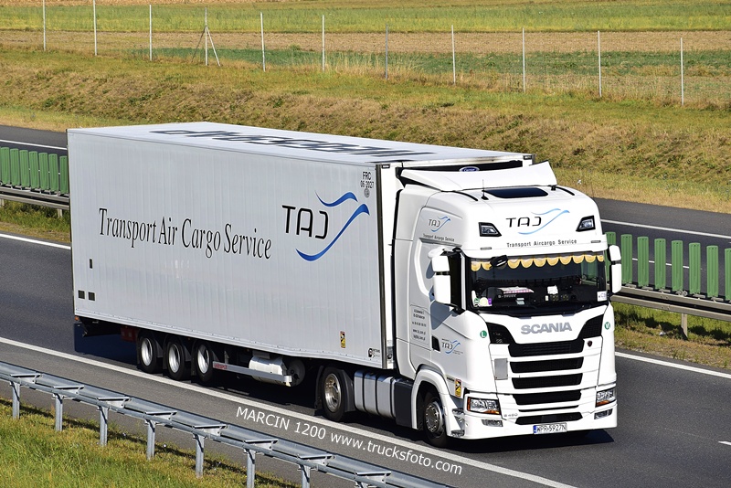 _DSC00011 (1676) TAJ-crop-SCANIA S.JPG