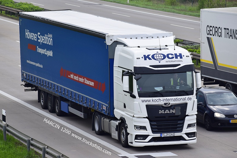 _DSC4295 KOCH-crop-MAN TGX II.JPG