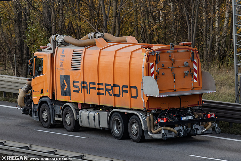 Scania R - Saferoad.jpg