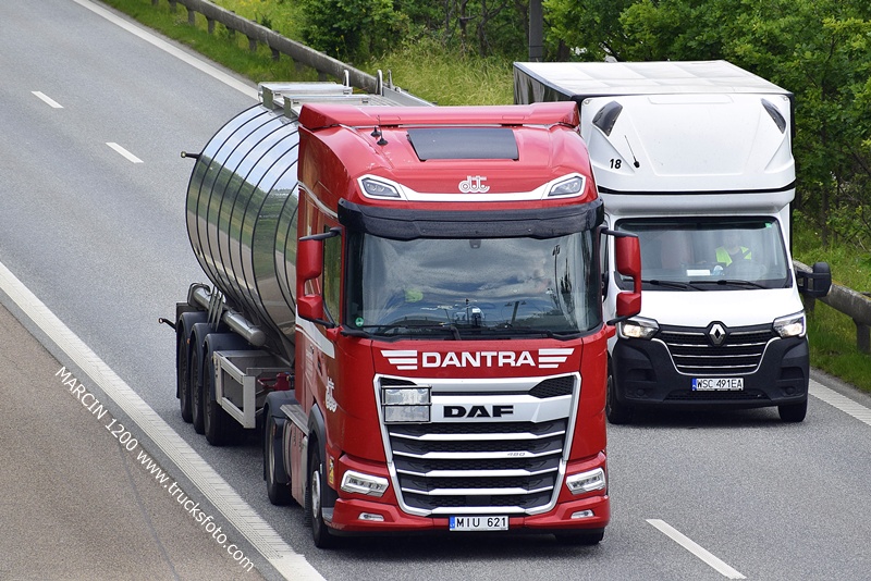 _DSC4917 DANTRA-crop-DAF XG.JPG