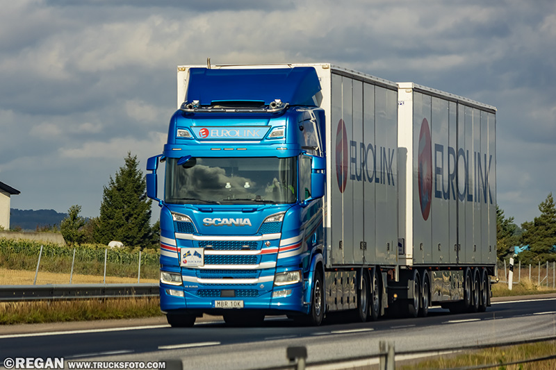 Scania R590 V8 - Eurolink.jpg