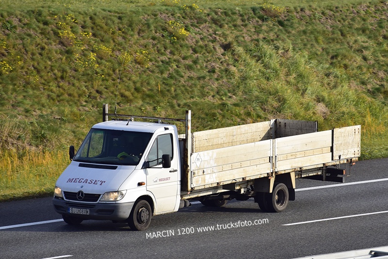 _DSC4367 MEGASET-crop-Mercedes-Benz SPRINTER.JPG
