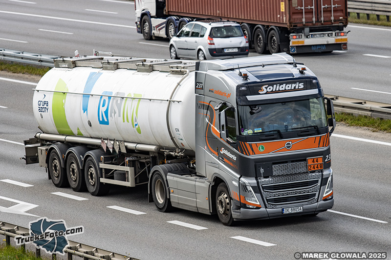Volvo FH5 - Solidaris Grupa Azoty 2448 siarka.jpg