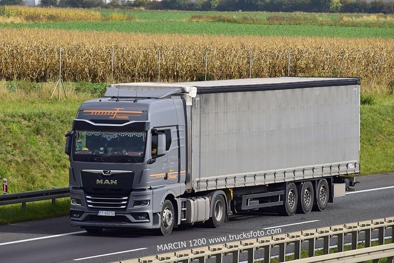 _DSC2697 Transrol-crop-MAN TGX II.JPG