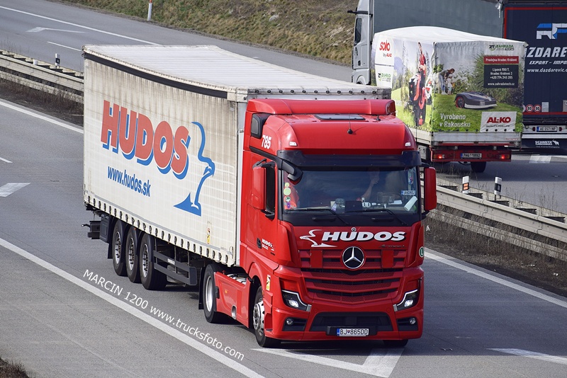 _DSC2725 HUDOS-crop-ActrosL MP5.JPG