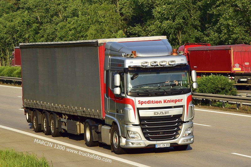 _DSC8728 SPEDITION KNIEPER-crop-DAF XF 106.JPG