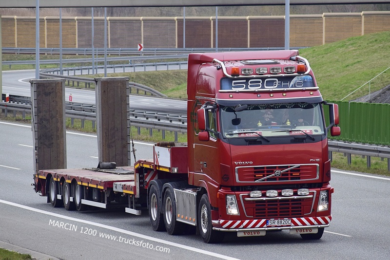 _DSC00011 (230) VOLVO FH2-crop------.JPG