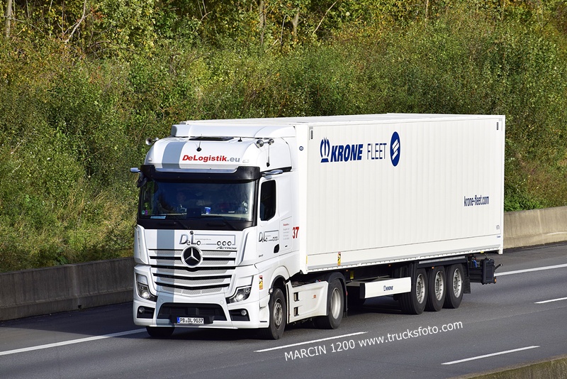 _DSC8006 DELOGISTIK-crop-ACTROS MP5.JPG