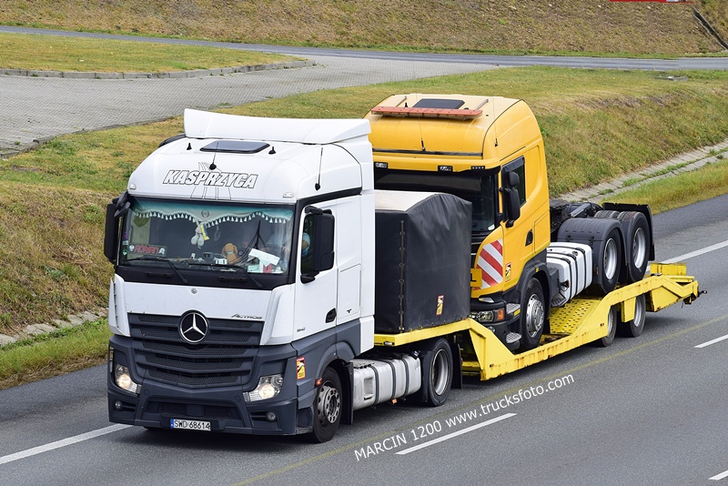 _DSC00011 (1705) KASPRZYCA-crop-MERCEDES MP4.JPG