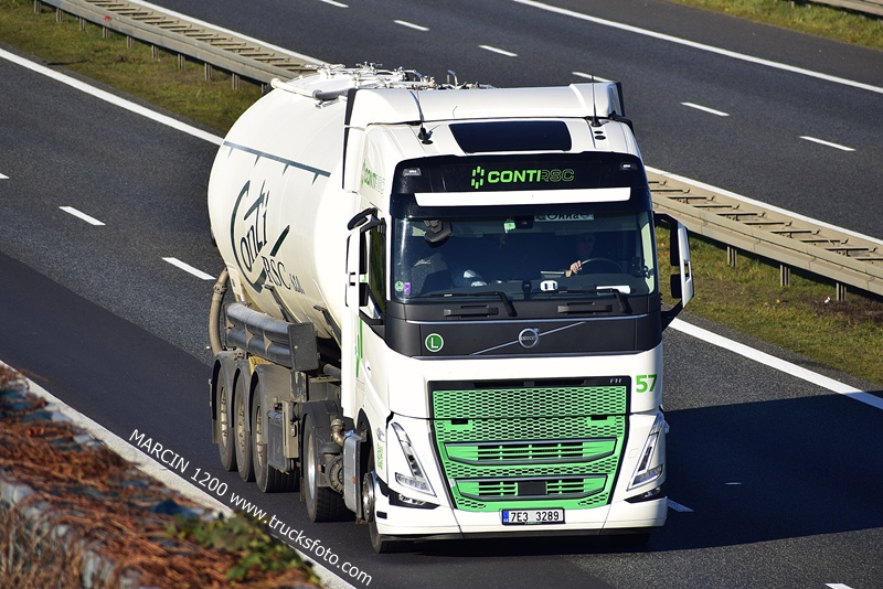 _DSC3861 CONTI-RSC-crop-VOLVO FH5.JPG