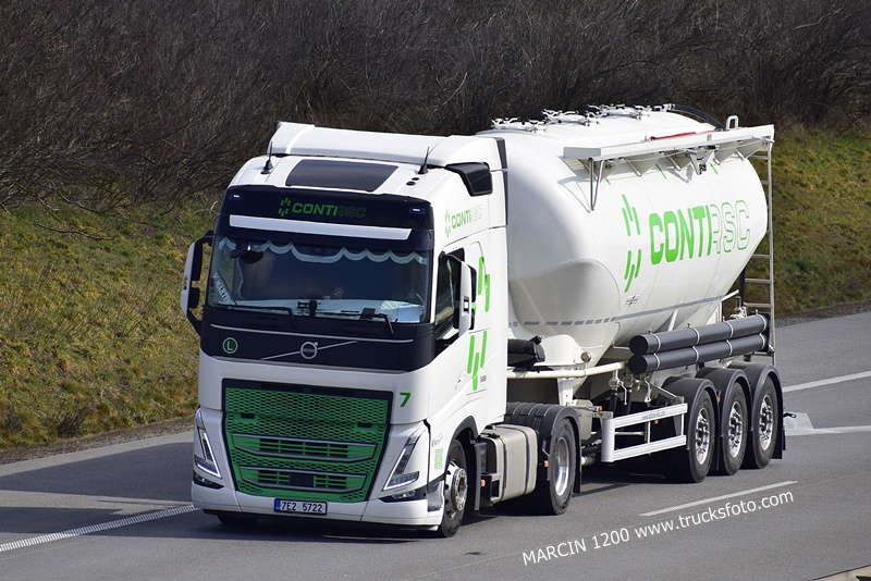 _DSC2480 CONTI RSC-crop-VOLVO FH5.JPG