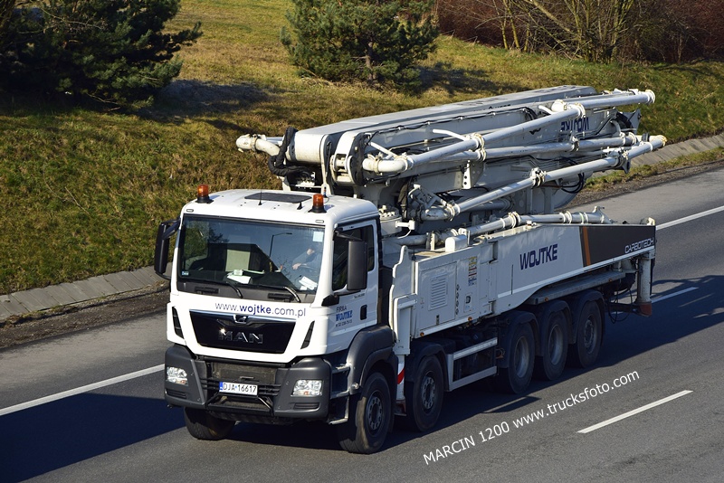 _DSC0840 WOJTKE-crop-MAN TGS.JPG